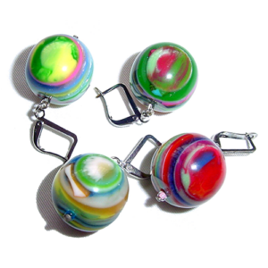 E0960 - RESIN EARRINGS LIQUORICE ALLSORTS "CAT EYES" SHORT