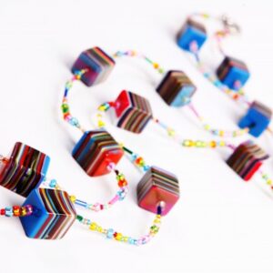 N0023 - LIQUORICE ALLSORTS SMALL CUBES & BEADS LONG