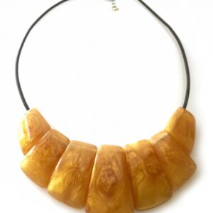 N0035-09 - N0035 - SEVEN SPLAYED ON LEATHER CORD"BELLA"