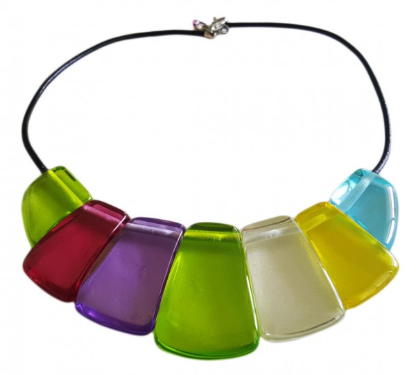 N0035-07 - N0035 - SEVEN SPLAYED ON LEATHER CORD"BELLA"