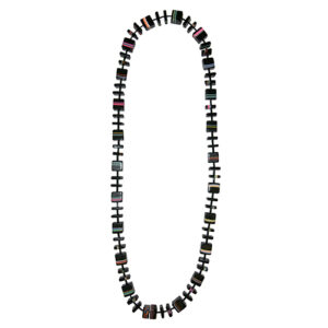 N2200 - RESIN NECKLACE MIX SQUARES LONG "BAR CODE"