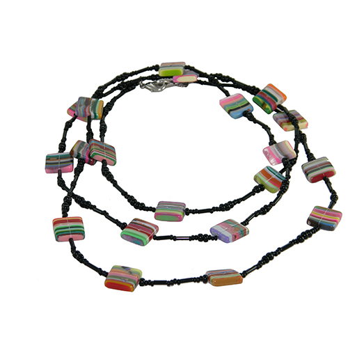 N0332-V05 - N0332 - RESIN NECKLACE LIQUORICE FLAT SQUARES LONG "ROSA" 110CM