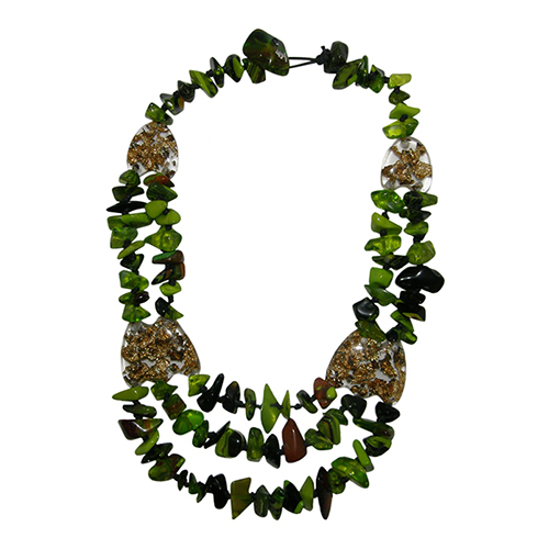 N3532-V03 - N3532 - RESIN NECKLACE 3 STRAND BEAD CHOCKER W/LEAF "ORIENT EXPRESS"