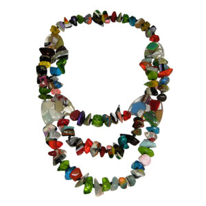 N3532 - RESIN NECKLACE 3 STRAND BEAD CHOCKER W/LEAF "ORIENT EXPRESS"