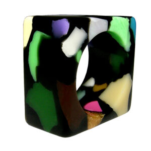R3084 - RESIN RING SQUARE ART DECO, "TIME SQUARE"
